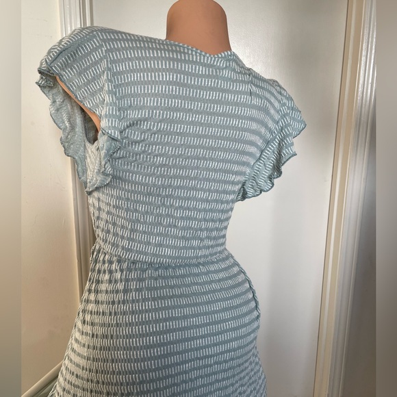 Caution to the Wind sea foam green dress - Picture 7 of 8